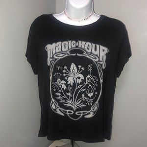 Soft and sexy American Eagle T-shirt